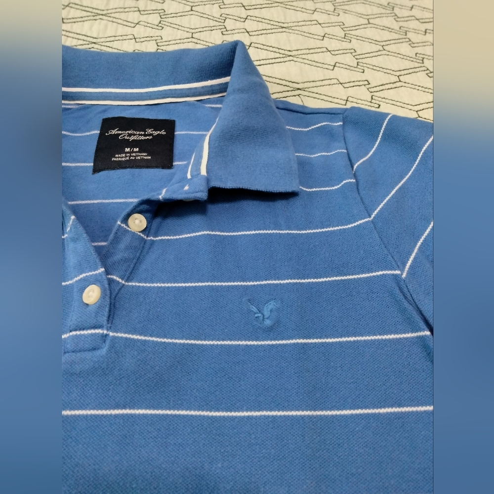 American Eagle Outfitters Medium top - Picture 5 of 11
